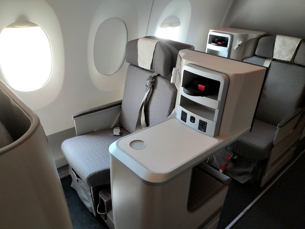 IB Business-Class (Airbus A350-900)